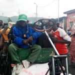 Les petits commerçants a la petite barrière de Goma