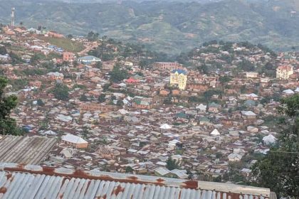 Vue aérienne de la ville de Bukavu