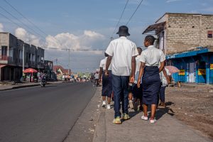 Nord-Kivu : Aime MUKANDA plaide pour l'annulation des frais de participation aux examens d'État en faveur des élèves finalistes déplacés par la guerre Élèves finalistes à l’institut Isidore Bakanja dans la zone éducationnelle Nord-Kivu 1 en ville de Goma