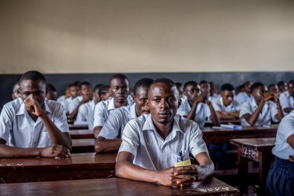 Interdiction stricte aux finalistes de déchirer leurs uniformes après la passation de l'Examen d’État