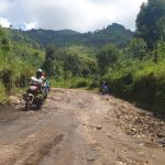 Un motard usagers de la route Goma-Masisi-Walikale