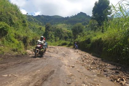 La route Sake Mushaki à l’endroit communément appelé Dawurimwijuru.