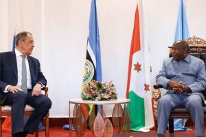 Ministre des Affaires Étrangères, Sergueï Lavrov de la Fédération de Russie s’est entretenu avec SEM le Président Evariste Ndayishimiyé