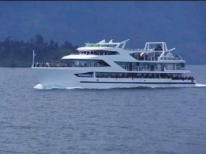 Nord-Kivu : Le bateau Emmanuel 3 perd une fois de plus de repère au milieu du lac La saga Emmanuel 3 continue. Ce samedi le bateau vient encore de perdre son repère en plein voyage