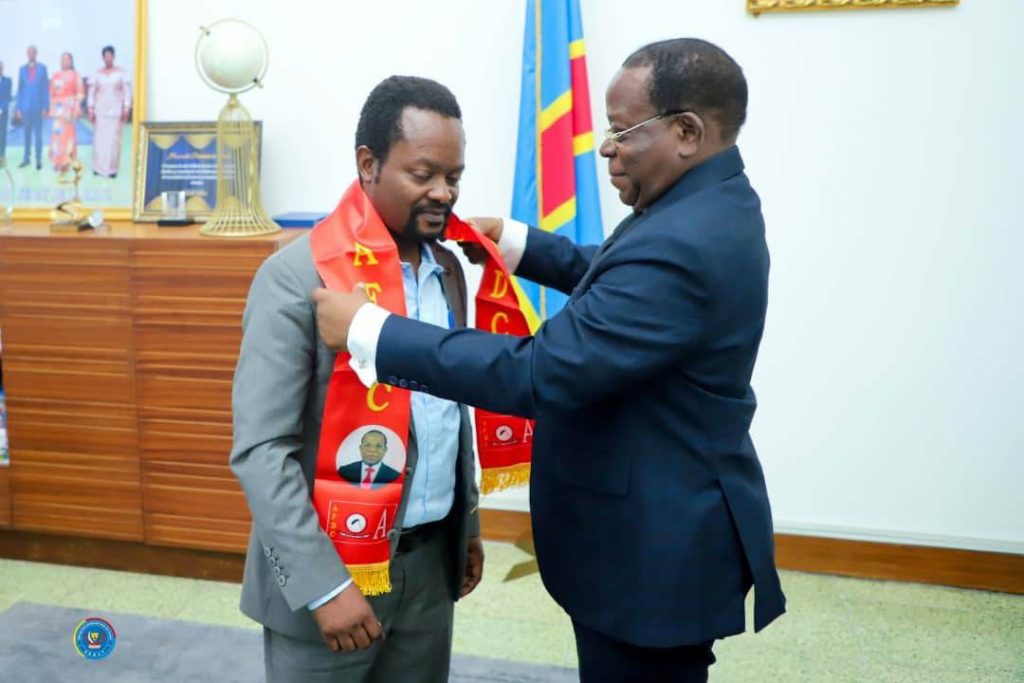 Tembos Yotama s'affiche du côté de AFDC de l'honorable sénateur BAHATI LUKWEBO