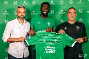 Le congolais Dylan Batubinsika rejoint l'AS Saint Etienne