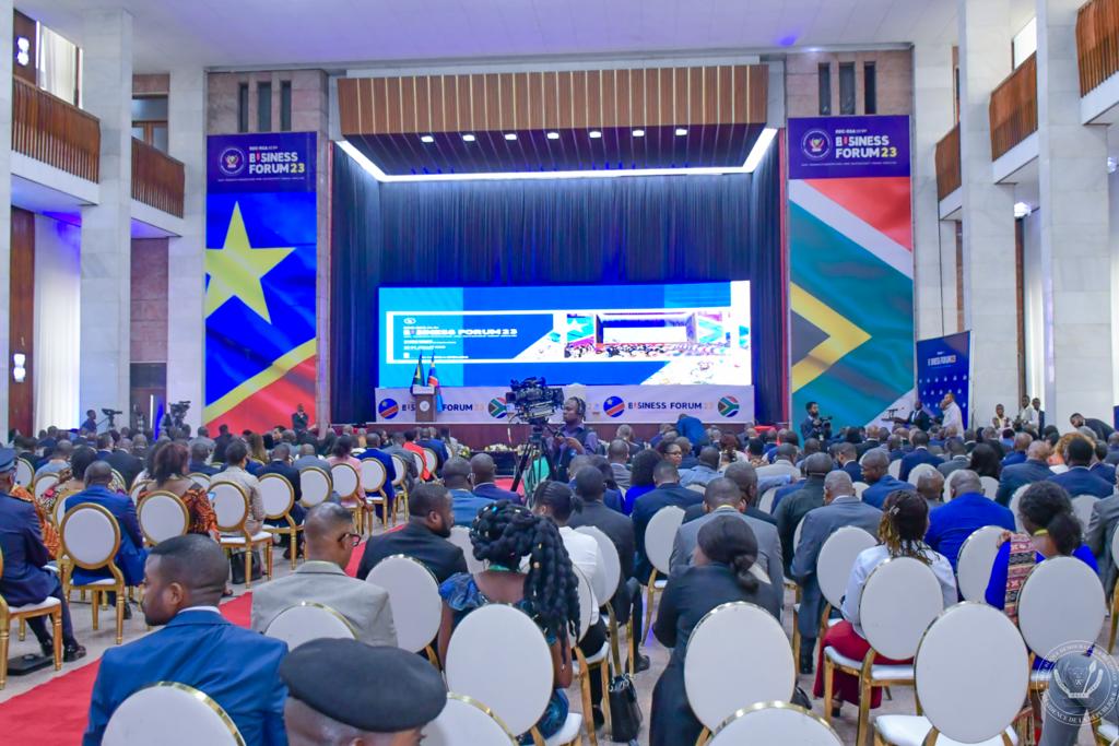 Les Présidents Tshisekedi et CyrilRamaphosa s’engagent à veiller à la mise en œuvre de différents accords conclus entre leurs pays, à l’issue de la 12ème session de la grande commission mixte