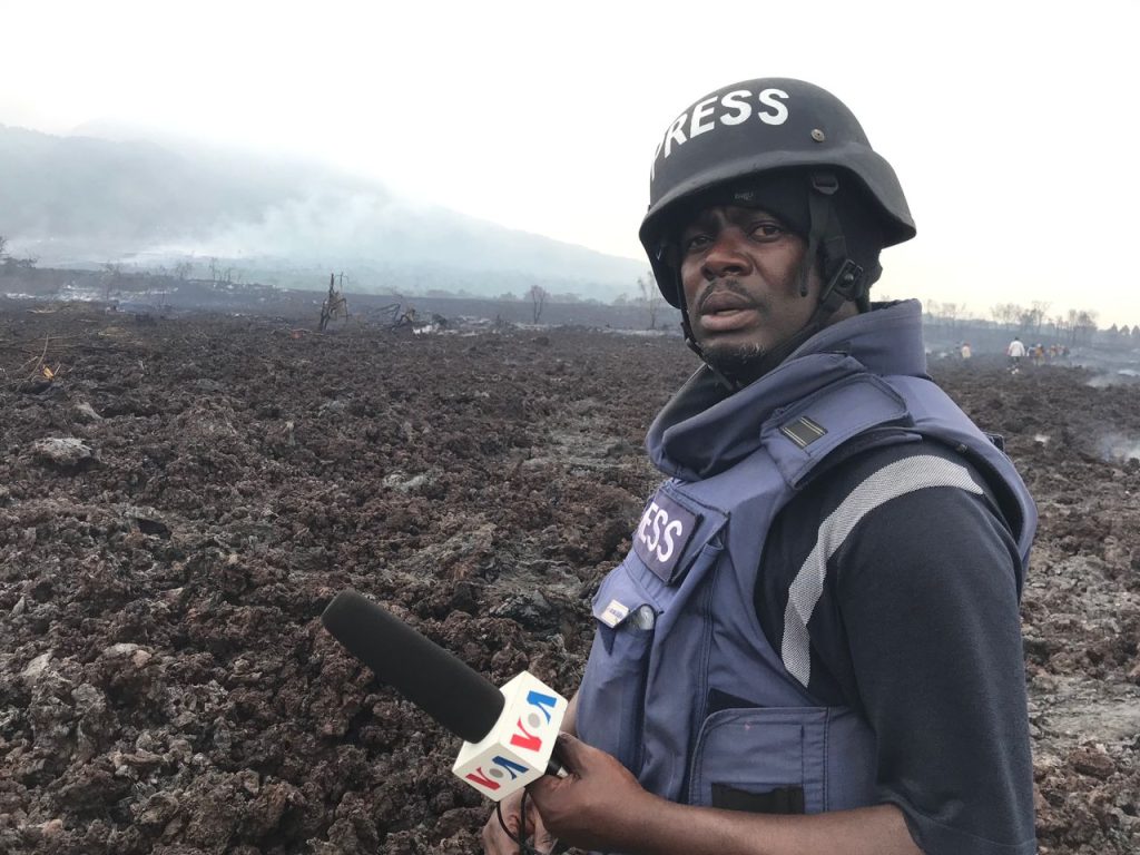 Le journaliste Austère Malivika correspondant de la Voix d'Amérique (VOA) Swahili