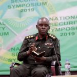 Le général de brigade Andrew Nyamvumba