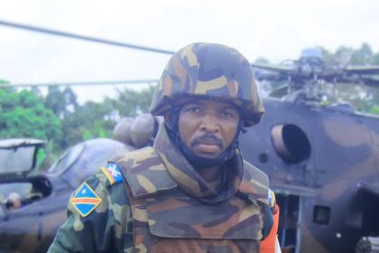 image du capitaine Antony Mualushayi, porte-parole des opérations Sokola 1