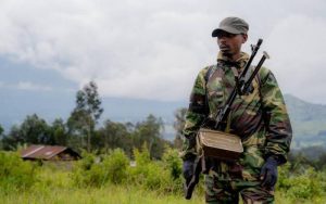 Masisi : Le M23 maintient sa barrière à Kilolirwe, véhicules et motos sommés de payer des sommes colossales Les rebelles du M23 ont érigé une barrière de perception
