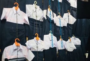 Goma : Vente timide des fournitures scolaires et uniforme à trois semaines de la rentrée scolaire Vente des fournitures scolaires et uniforme à trois semaines de la rentrée scolaire