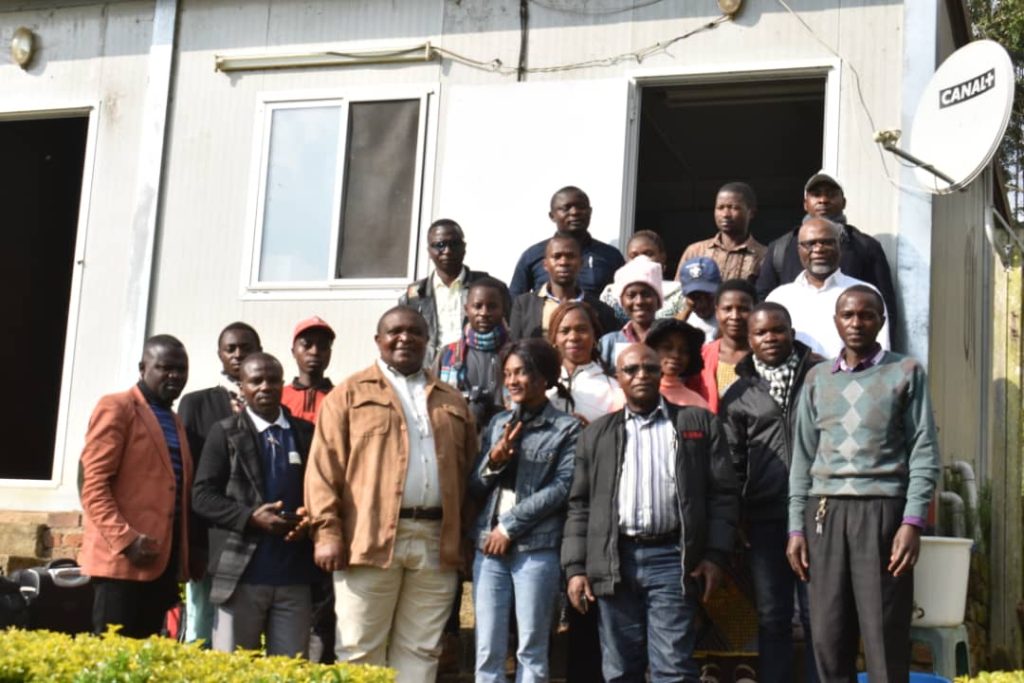 Des participants en pleine séance de formation à Lubero