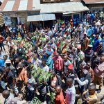 Manifestation des familles de travailleurs de l’ancienne société « Sominki » contre une tentative de spoliation du bâtiment abritant les bureaux de l’Etat