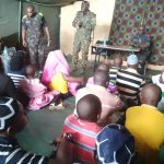 L'armée Ougandaise UPDF, a remis officiellement 30 personnes dont des ex combattants et otages des ADF/MTM à l'armée congolaise