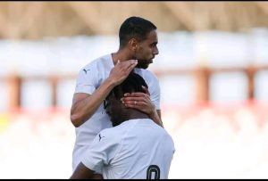Fiston Mayele ouvre son compteur des buts avec un hat-trick