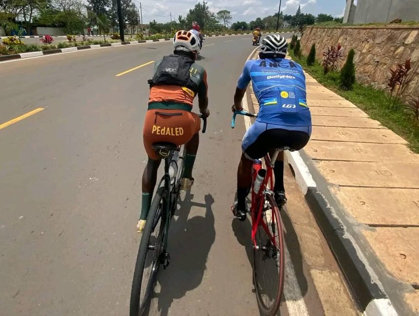 Le champion du Congo Joël Kyaviro rejoint une écurie Kényane pour un essai