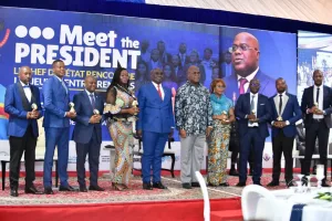 RDC : Félix TSHISEKEDI rassure les entrepreneurs de l'accompagnement de l'État pour l'émergence de l'entrepreneuriat congolais Dans le cadre de la rencontre dénommée « Meet The President » organisée à l'occasion du mois de l’entrepreneuriat