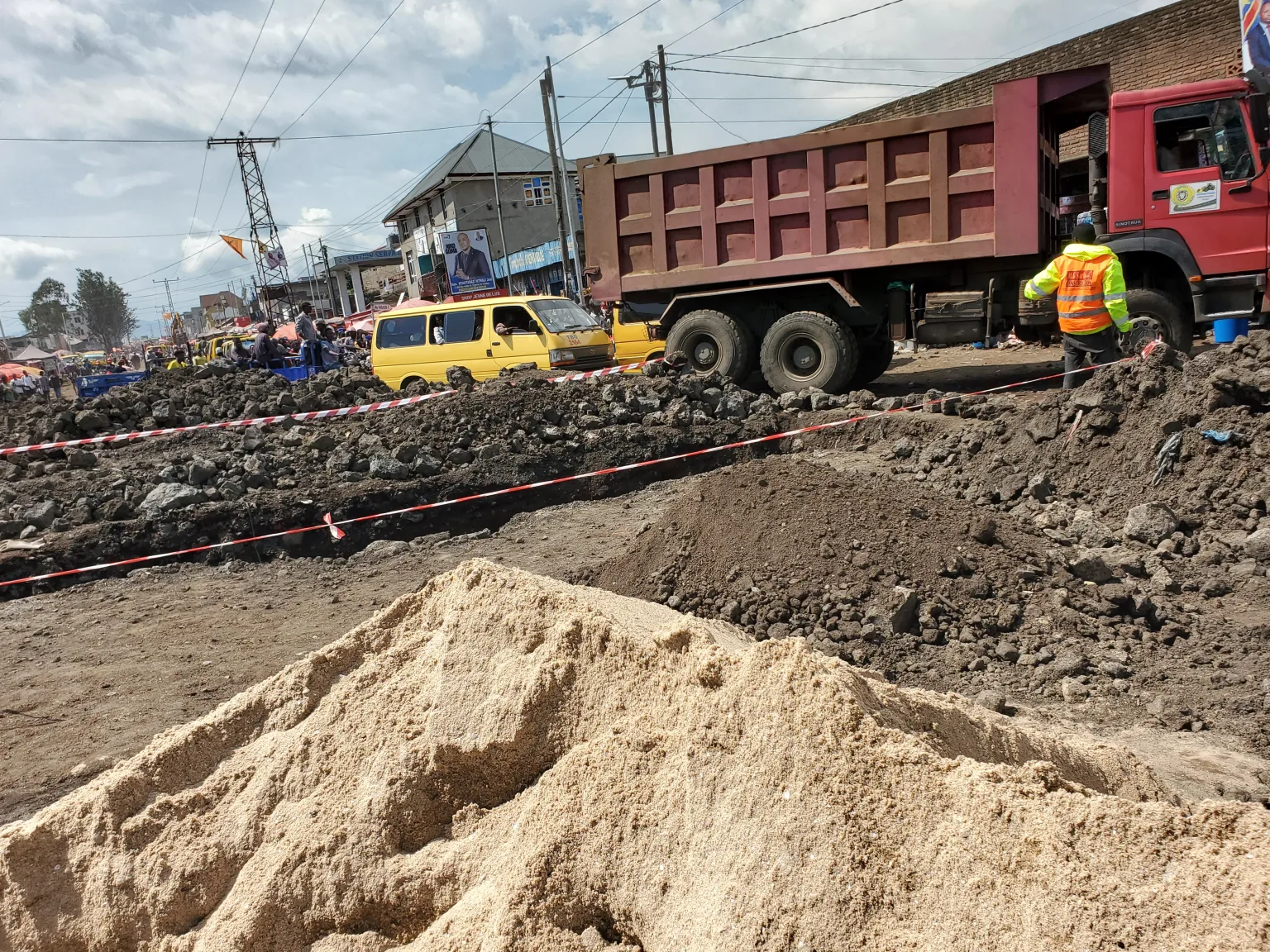L'évolution des travaux de construction du tronçon routier Néo apostolique-Parking de de Masisi.