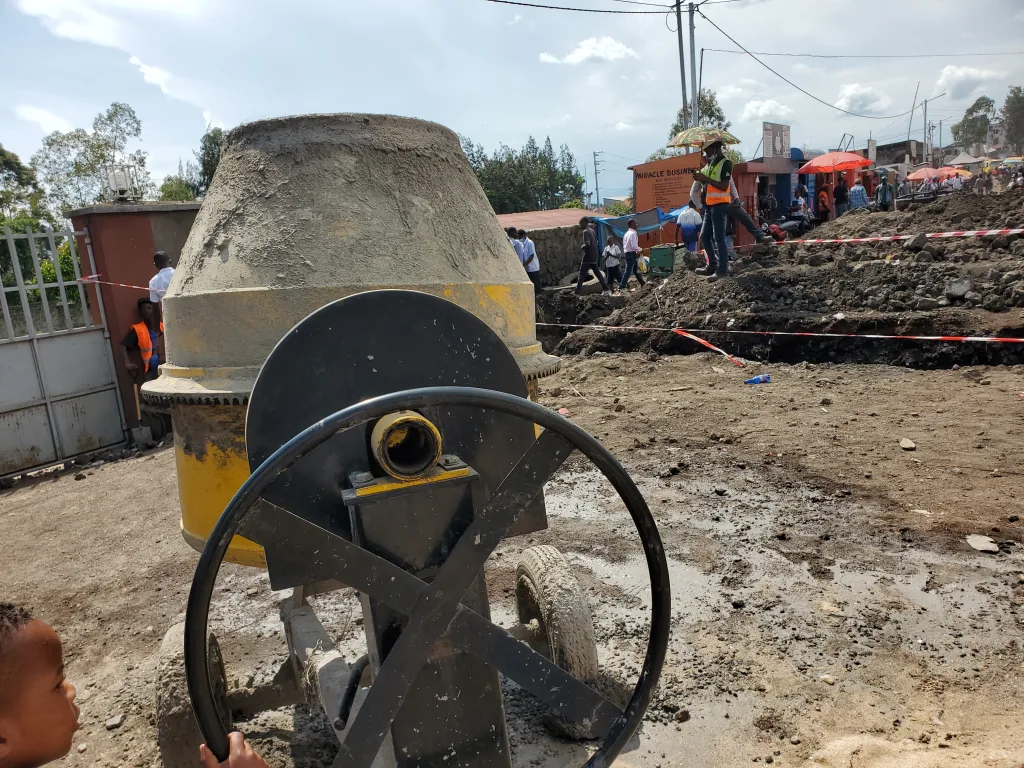 L'évolution des travaux de construction du tronçon routier Néo apostolique-Parking de de Masisi.