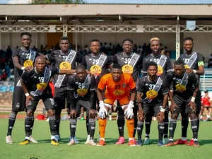Linafoot : Le TP Mazembe assure face à Tshinkunku comme Lupopo contre Simba SC Le championnat national de la RDC était au rendez-vous dans le groupe A au stade du TP Mazembe de Lubumbashi