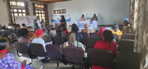 Les femmes en pleine séance de formation sur la participation à la prise de décision