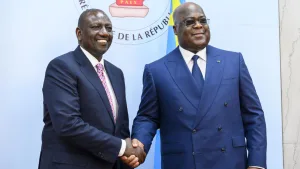Le président kényan William Ruto achève sa mission officielle à Kinshasa. Ce lundi 21 novembre au matin, il a été reçu par son homologue congolais, Félix Tshisekedi.