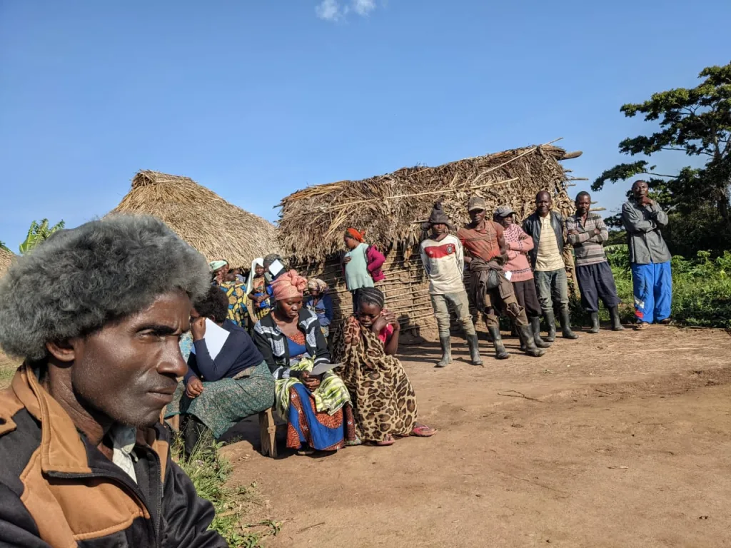 Des hommes armés ont tué par balles 5 personnes la nuit dans le champ de Kalindi