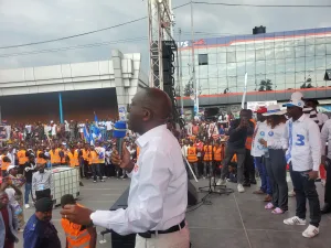 Le sénateur Matata Mponyo appelle la population à voter pour le numéro 3 à la présidentielle