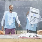 Photo d'illustration : Dans un bureau de vote