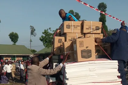 Les kits électoraux viennent d'arriver dans le territoire de NYIRAGONGO après un suspens observé au centre de vote connu localement sous le nom de AFDI