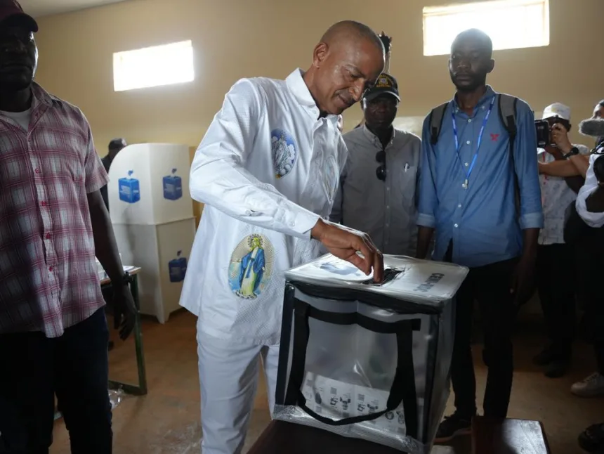 Le candidat président Moïse Katumbi a revendiqué la victoire à l'heure même de voter dans la matinée à l'élection présidentielle