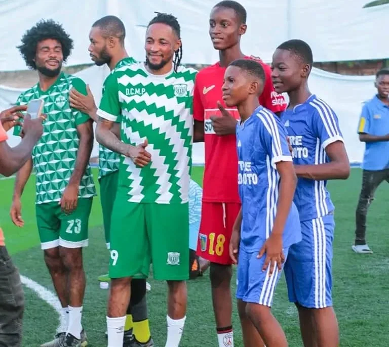 Mukoko Amale signe son come-back au Daring club Motema Pembe 
