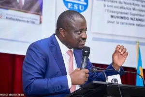 RDC : Le Ministre de l'ESU plaide pour la formation militaire de toute la population du Kivu pour défendre la nation Photo d'illustration : Le ministre de l'ESU Muhindo Nzangi Butondo