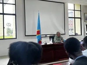 Peter Kazadi met en garde ceux qui font peser une menace sur le processus électoral en cours