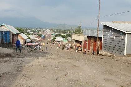 Des hommes munis d'armes à feu ont tué lundi soir un habitant sur avenue Balindu au quartier Ndosho