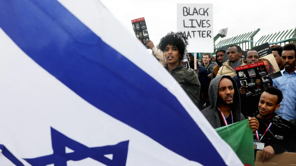 Manifestation de migrants contre le programme d'expulsion du gouvernement israélien, en janvier 2017. Gali Tibbon, AFP