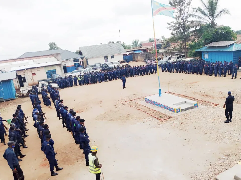 Parade des éléments de la police à l'etat major de la PNC-Beni