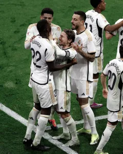 Le Real Madrid s'offre le Real Majorque et conserve sa première place au classement