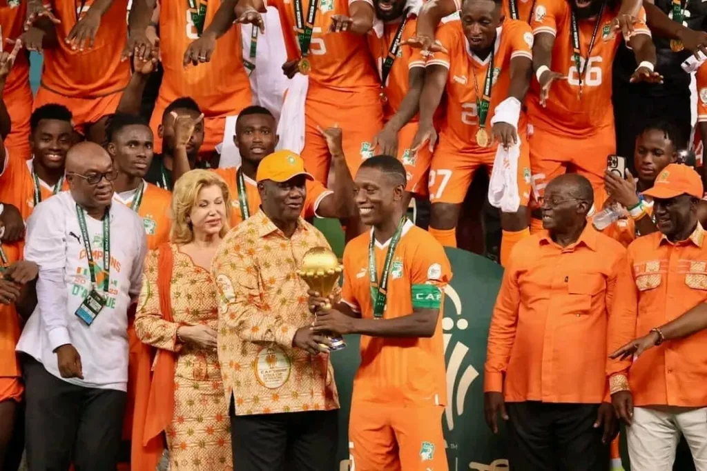 Vainqueur de la coupe d'Afrique des nations avec les éléphants de la côte d'Ivoire, L'expérimenté Max Alain Gradel qui a été parmi les éléments essentiels