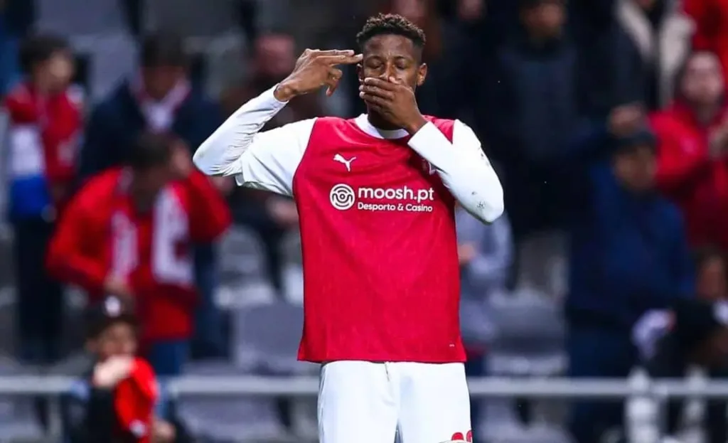 Banza continue sur sa lancée en championnat