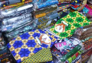 Pas de pagne le 8 mars cette année, toutes les femmes en tenue NOIRE pour compatir avec les Congolais de l'Est
