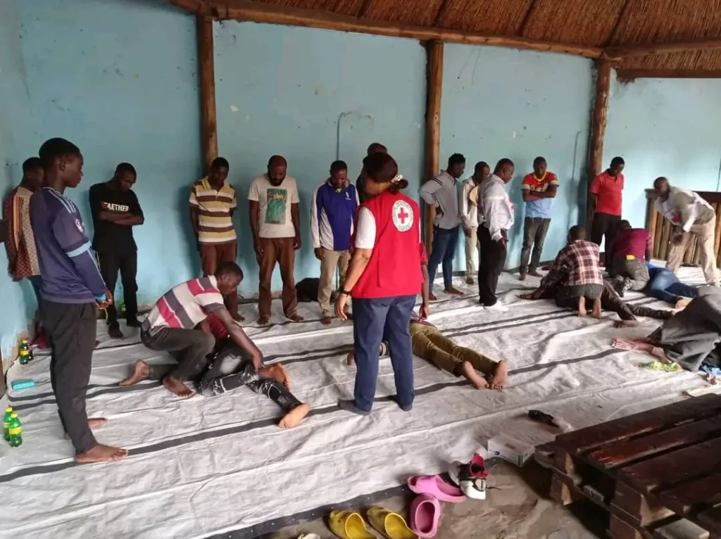 122 conducteurs des motos formés par le CICR en matière de premiers secours