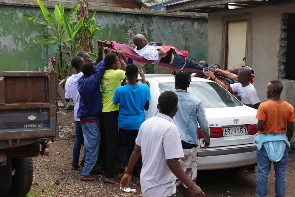 122 conducteurs des motos formés par le CICR en matière de premiers secours
