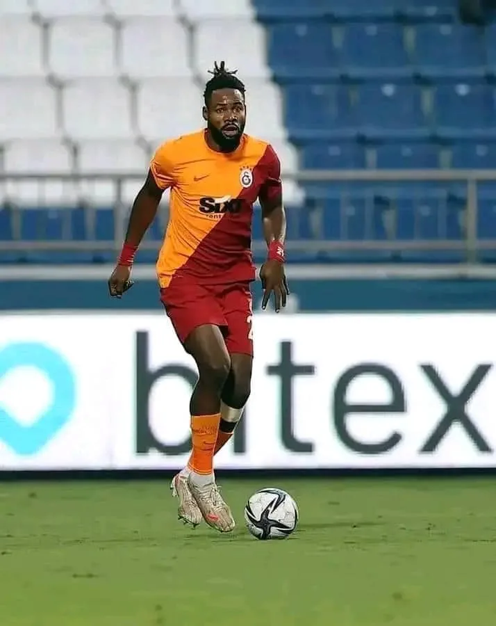 Le défenseur central congolais Christian Luyindama traverse une période difficile