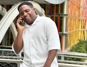 Goma : Le Rwanda recrute Rodriguez Katsuva pour manipuler l'opinion en faveur du M23 via les réseaux sociaux (Police) Rodriguez Katsuva est un journaliste Congolais vivant à Gisenyi, au Rwanda. Mais qui travaille en RDC
