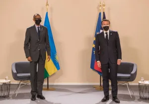 Le président Kagame a eu des entretiens bilatéraux avec son homologue français, le président Emmanuel Macron, qui l’a reçu au Palais de l’Élysée à Paris, en France. [Photo d'illustration ]