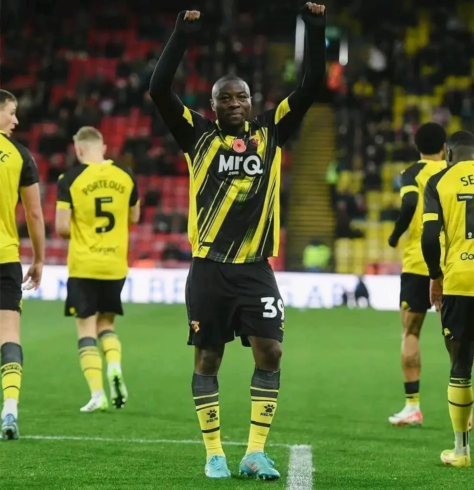 Edo Kayembe et Gradi Diangana en feu lors d'un même duel en Angleterre