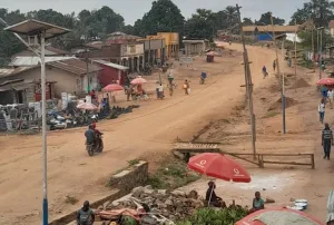 Irumu : Reprise du trafic sur la route nationale numéro 27 après le soulèvement d'un groupe armé Reprise du trafic sur la route nationale numéro 27 après le soulèvement d'un groupe armé