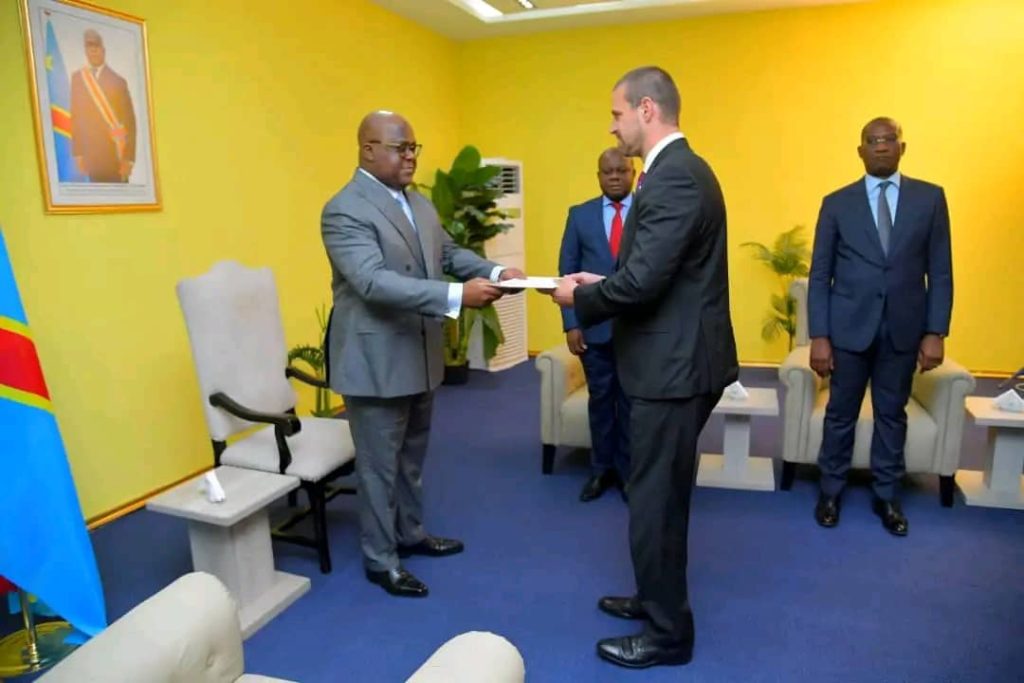 RDC : Le Président Félix Tshisekedi reçoit les Lettres de Créance des Ambassadeurs de Hongrie, Danemark et Pakistan Le Président Félix Tshisekedi reçoit les Lettres de Créance des Ambassadeurs de Hongrie, Danemark et Pakistan